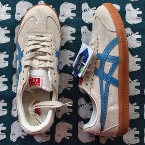 Onitsuka Tiger Beige Sneakers